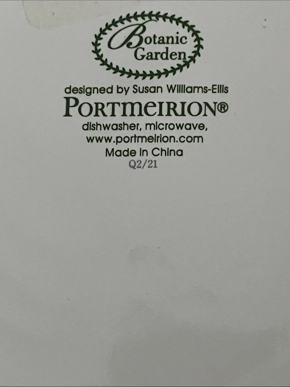 Portmeirion Botanic Garden White Ceramic Sweet Pea storage bowl with snap lid